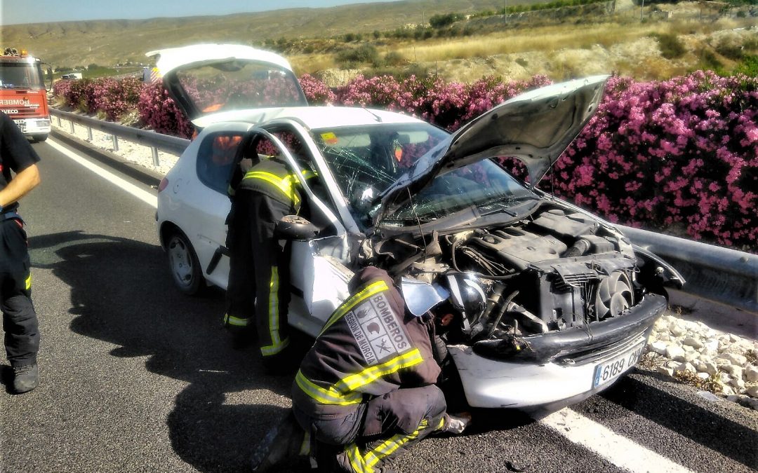 Trasladada al hospital tras sufrir accidente de tráfico en la A-30 a la altura de Cieza