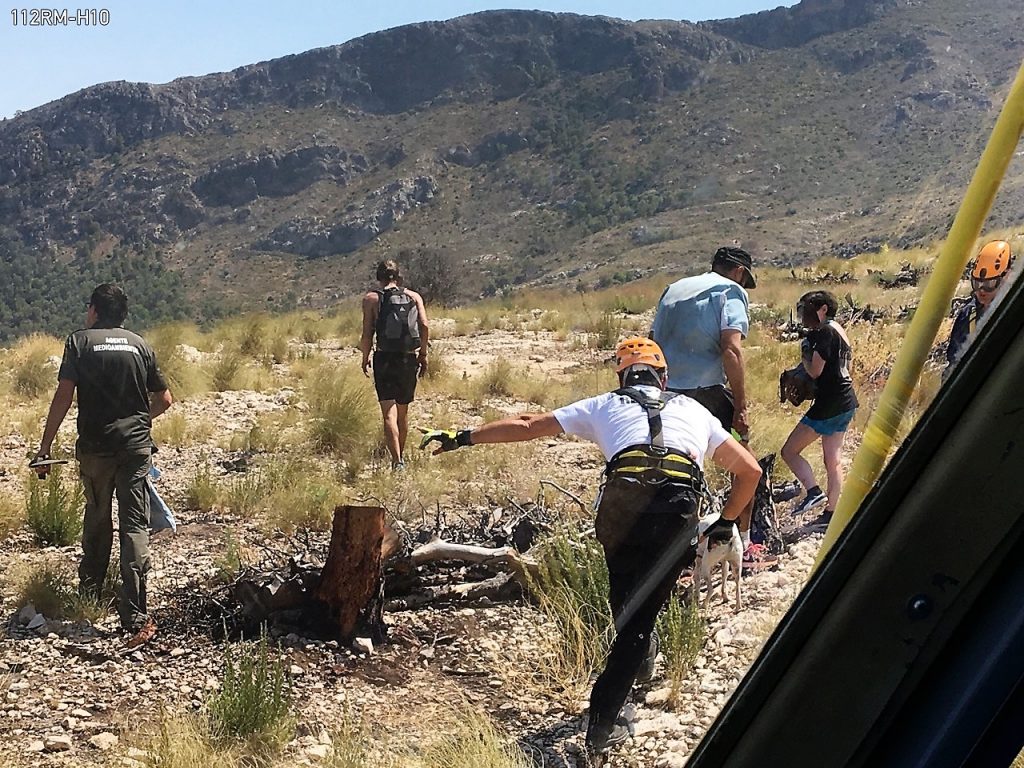 Fotografía de los Rescatados por aire 3 excursionistas extraviados en el Cañón de Almadenes