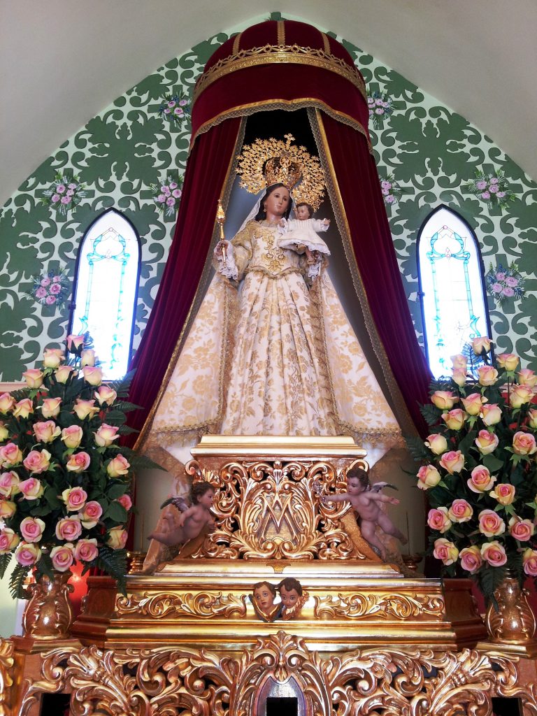 Fotografía de la Santísima Virgen del Buen Suceso, patrona de Cieza en su ermita