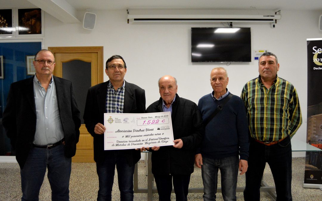 El ‘Nazareno’ entrega la recaudación de su festival de bandas al Comedor Social Piedras Vivas de Cieza