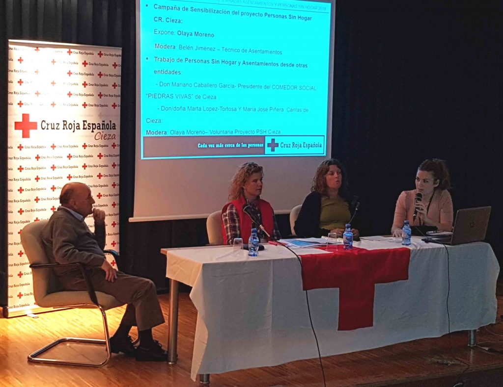 Foto durante las IV Jornadas de Atención a Personas Vulnerables en Asentamientos y Personas Sin Hogar se celebraron en Cieza