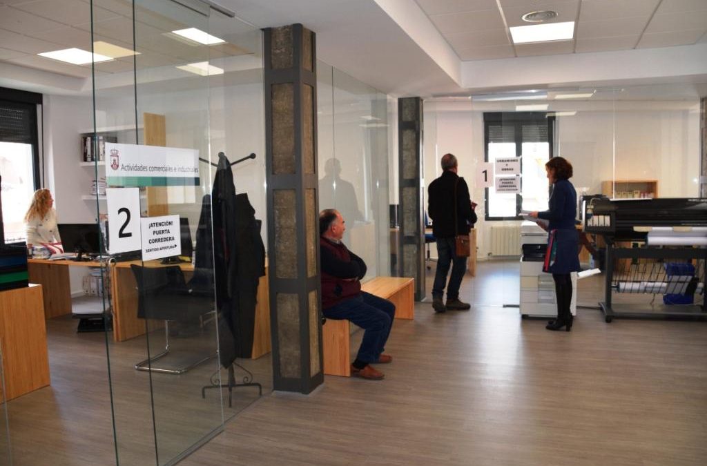 El nuevo centro municipal de atención al ciudadano en el edificio de los antiguos juzgados ya se encuentra a pleno rendimiento