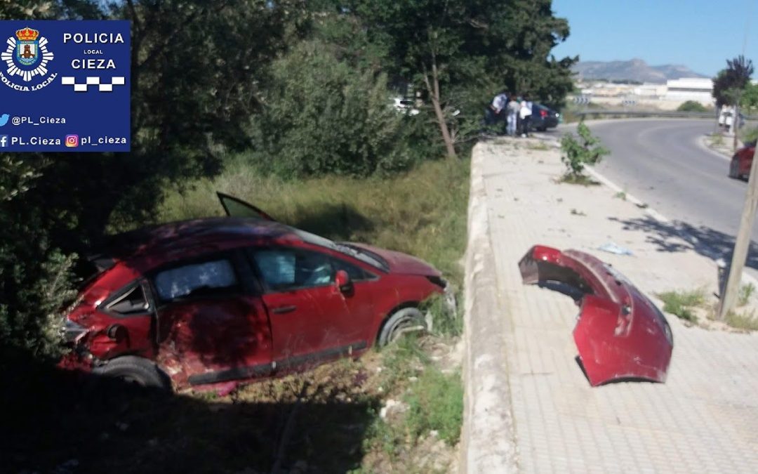 Nueva salida de un vehículo en la conocida ‘Curva del Cementerio’