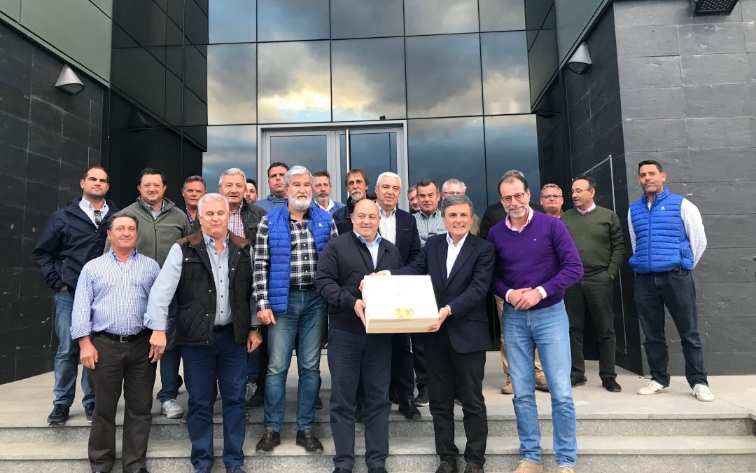 Pedro Saura se compromete a impulsar la IGP para alcanzarla a principios de esta legislatura