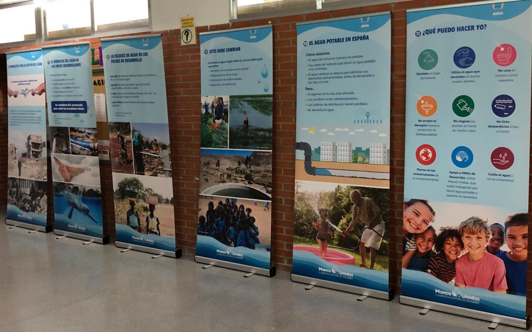Manos Unidas presenta durante estos días en el IES Los Albares su exposición “Agua”