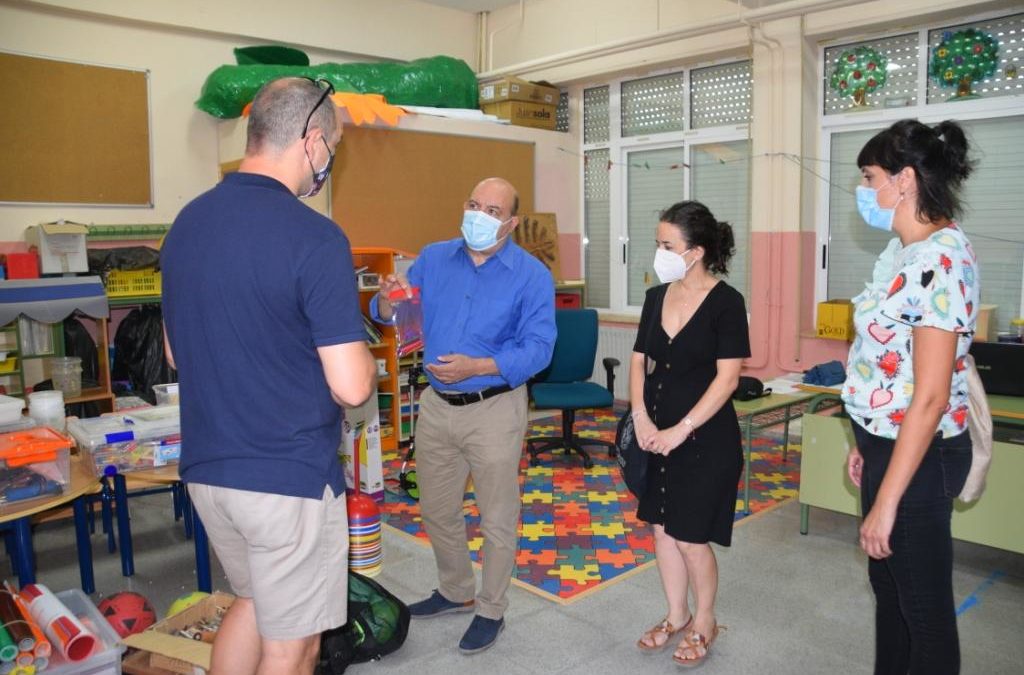 Echan a andar los talleres de conciliación de Educación y Bienestar Social