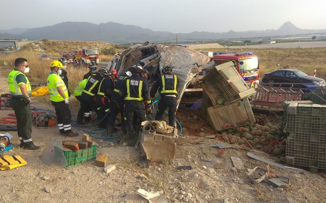 Un herido grave en accidente de tráfico en Cieza