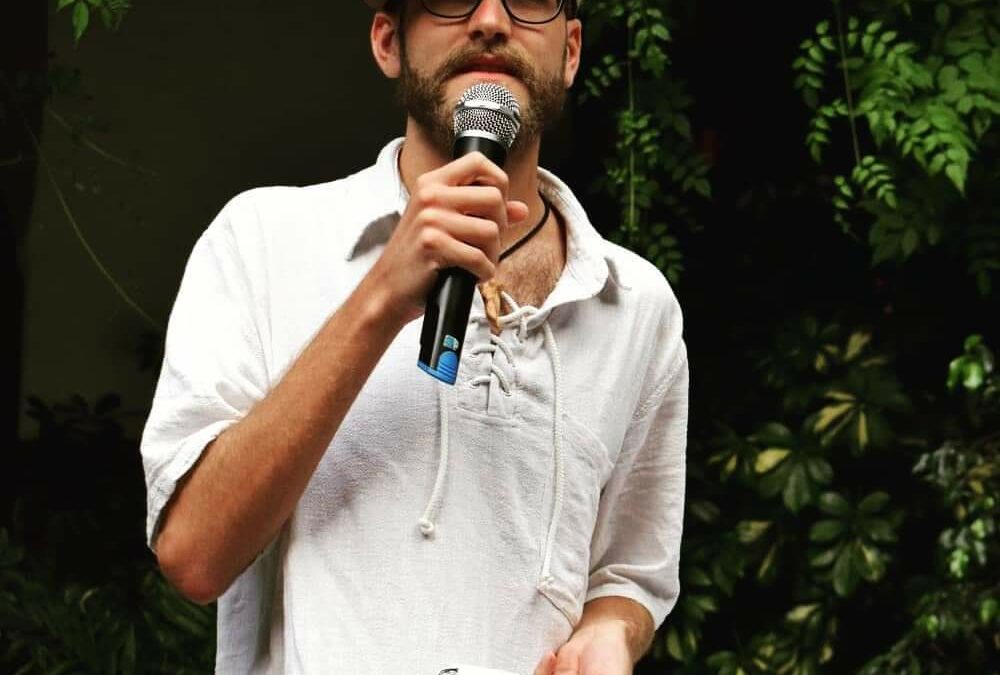 La Fea Burguesía Ediciones presenta el poemario ‘El resto es propaganda’ del ciezano Pepe Belló