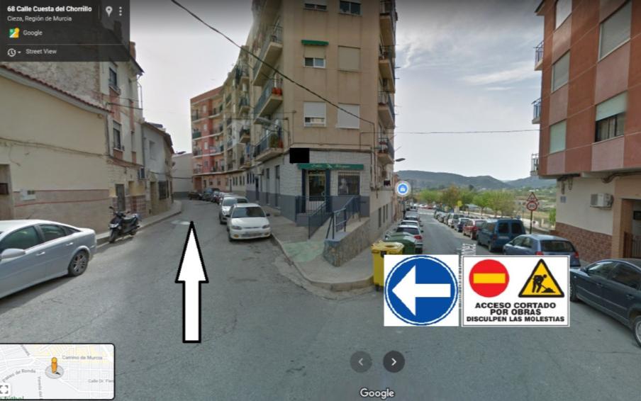 Cortada al tráfico por obras la calle Pablo Hernandez, final de la Cuesta del Chorrillo
