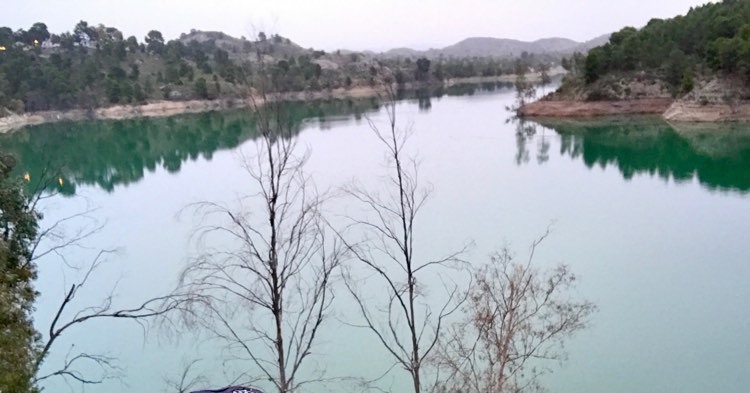 Ligero descenso en las reservas de la CHS