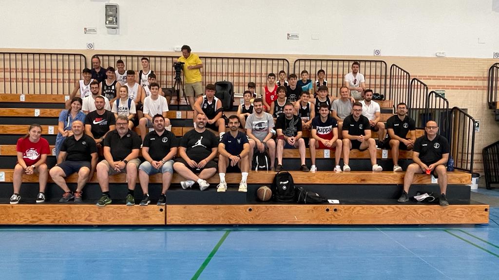 I Clinic Ciudad de Cieza por el EB con la colaboración del Ayuntamiento