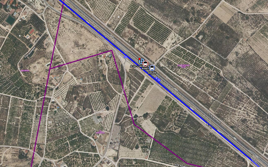 Trasladan al Hospital Lorenzo Guirao a 6 heridos tras un accidente de tráfico múltiple en Archena.