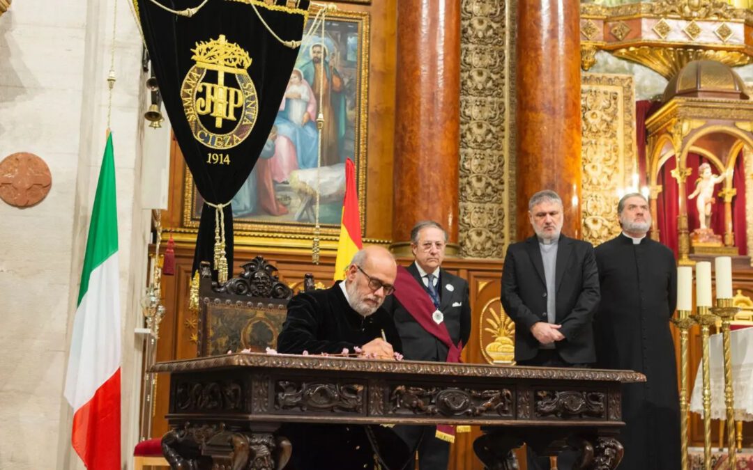 Joaquín Gómez reelegido Presidente de la Junta de Hermandades