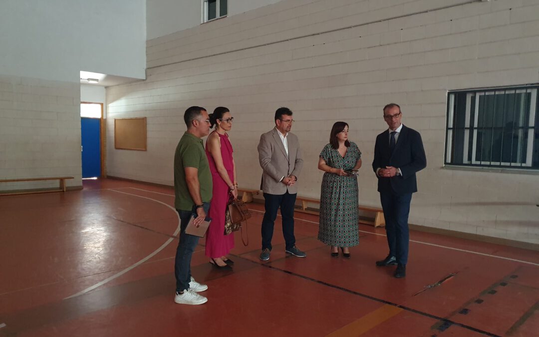 Trasladan al consejero de Educación las principales necesidades