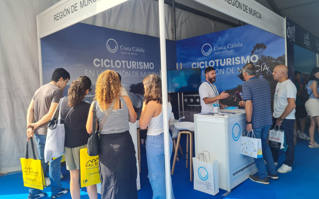 La Región exhibe su potencial de cicloturismo en Festibike Madrid
