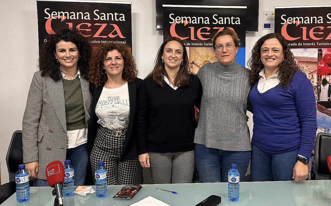 Tertulia nazarena: la mujer en la Semana Santa