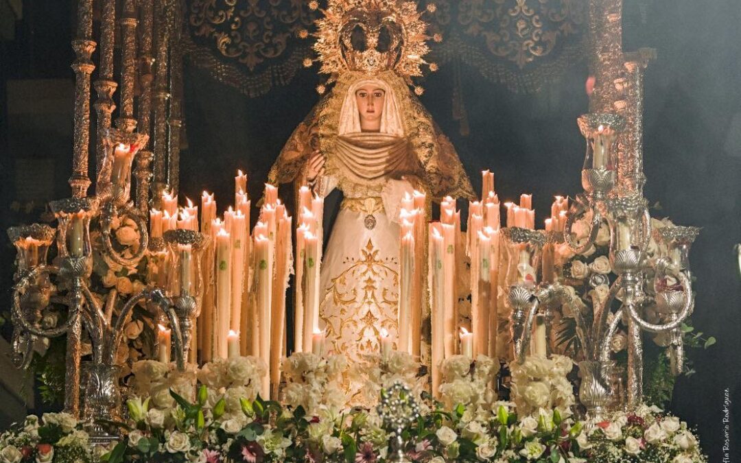 Exposición 50 Años Entre Doce Varales de los Hijos de María